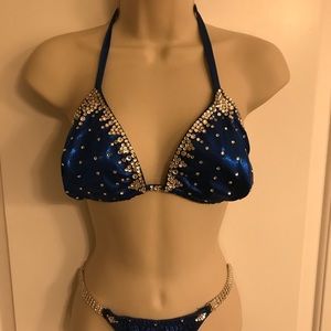 Bikini competition suit size 4  royal blue